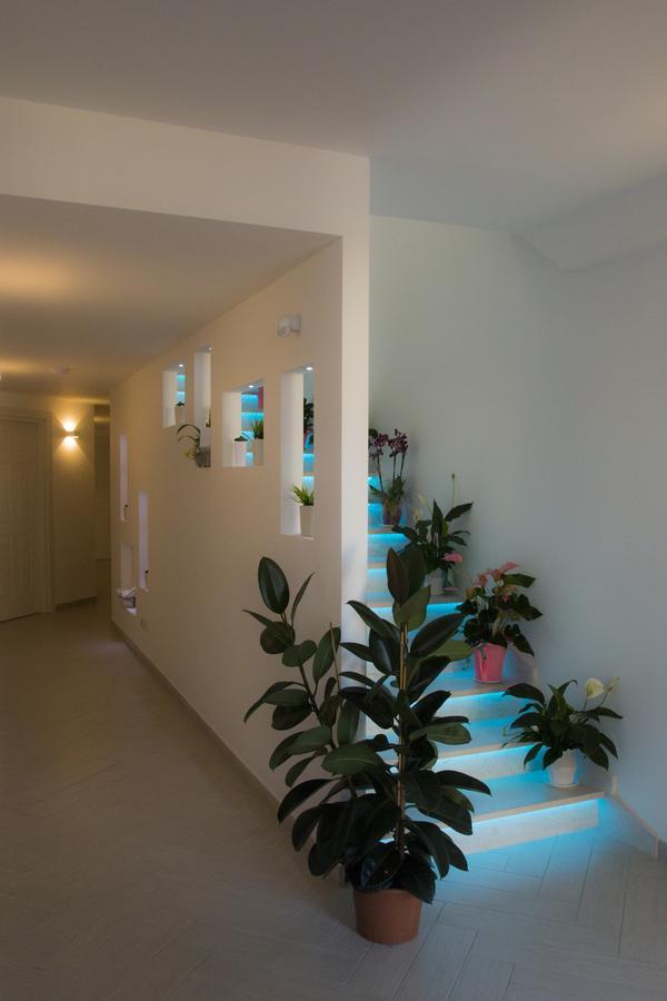 Hotel Maria Golfo Aranci Exterior photo