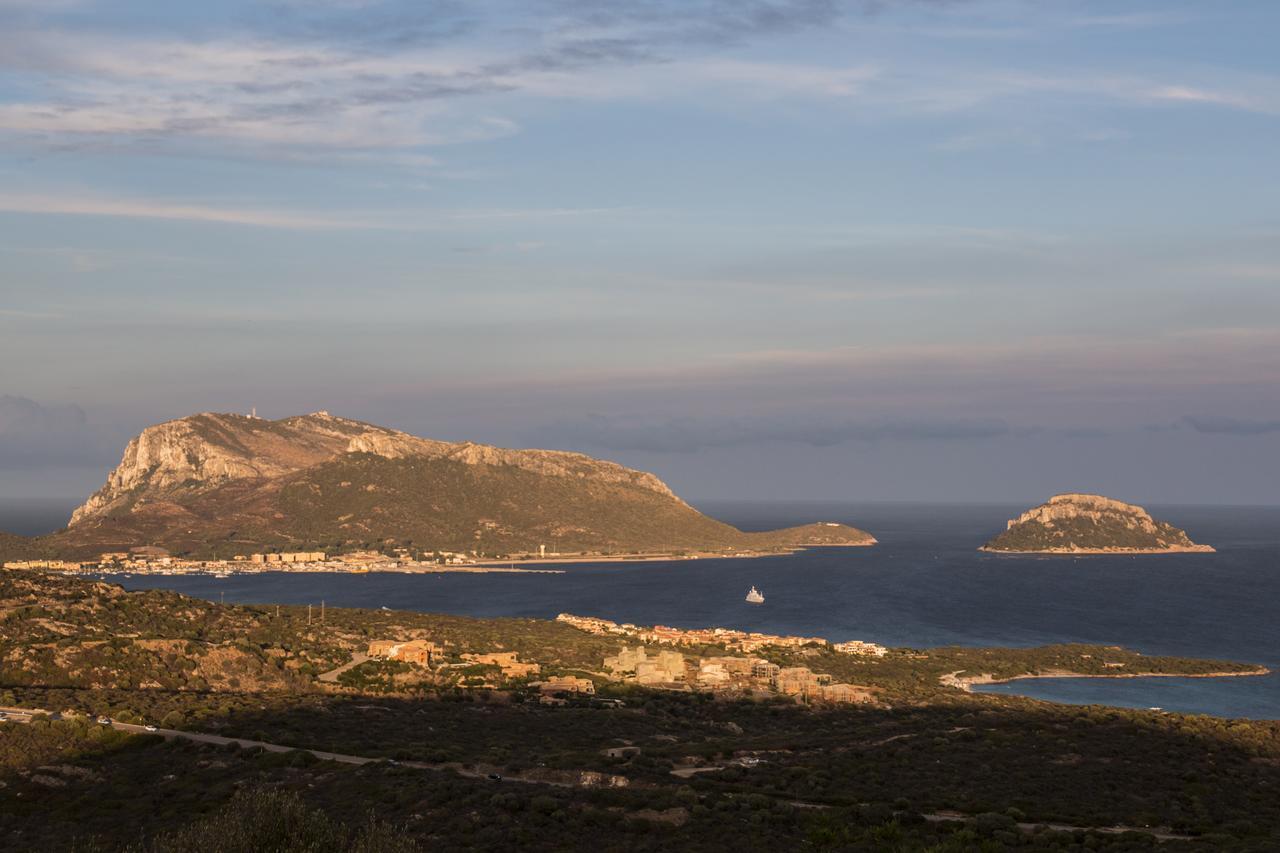 Hotel Maria Golfo Aranci Exterior photo